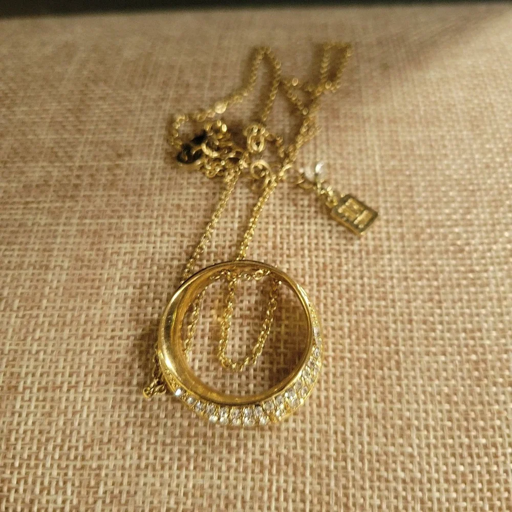 RLM Soho Gold Tone Pave Rhinestone Circle Pendant Necklace 16-18